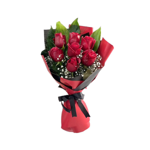 Roses Çiçekçilik Kırmızı Siyah Ambalajda Kırmızı Gül Buketi